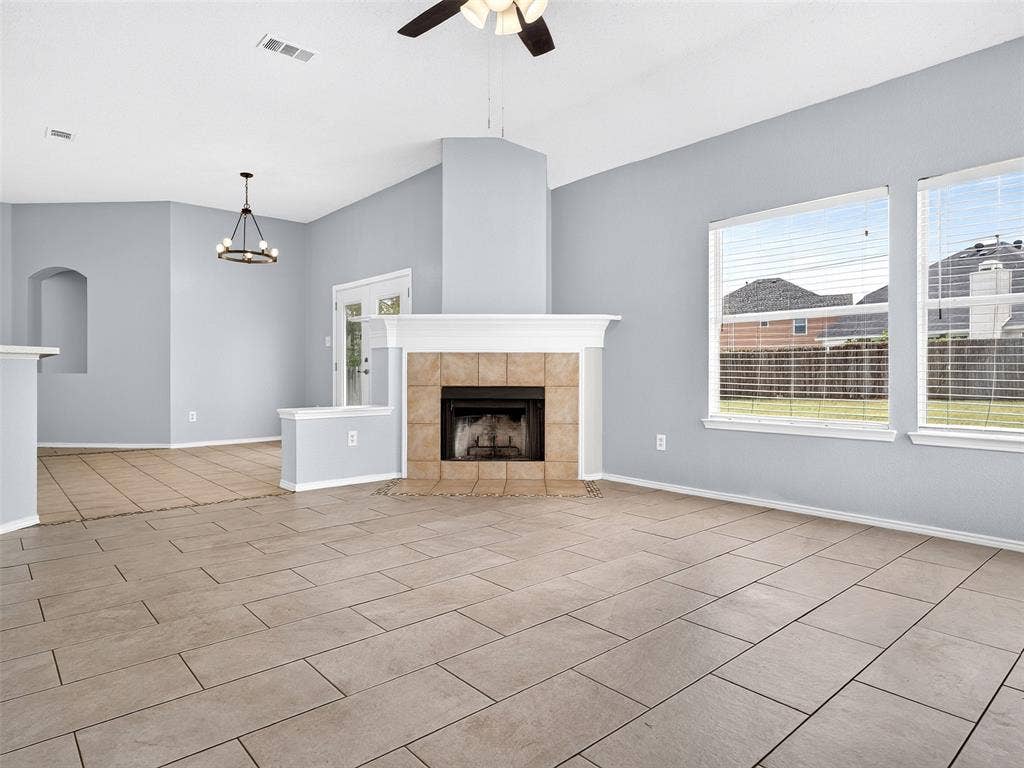 1022 Pondview Drive, Cedar Hill, TX 75104 1022 Pondview Drive, Cedar Hill, TX 75104