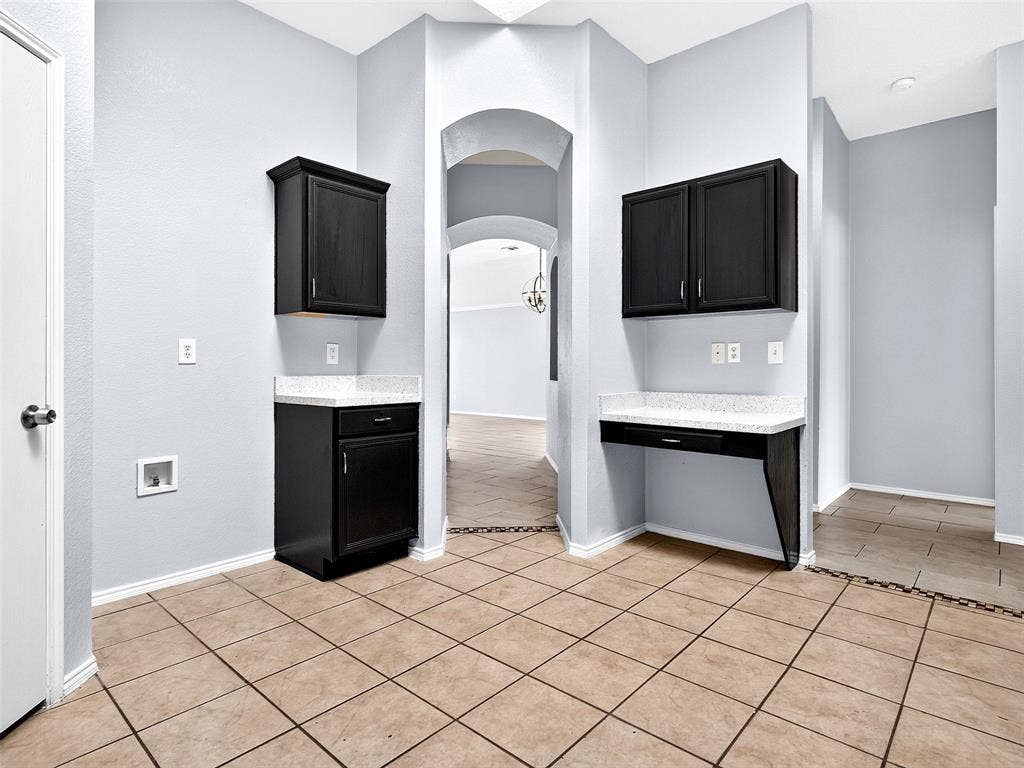 1022 Pondview Drive, Cedar Hill, TX 75104 1022 Pondview Drive, Cedar Hill, TX 75104