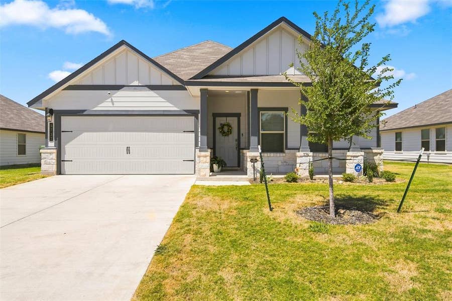 Property photo for 5737 Foggy Lagoon Drive, Waco, TX