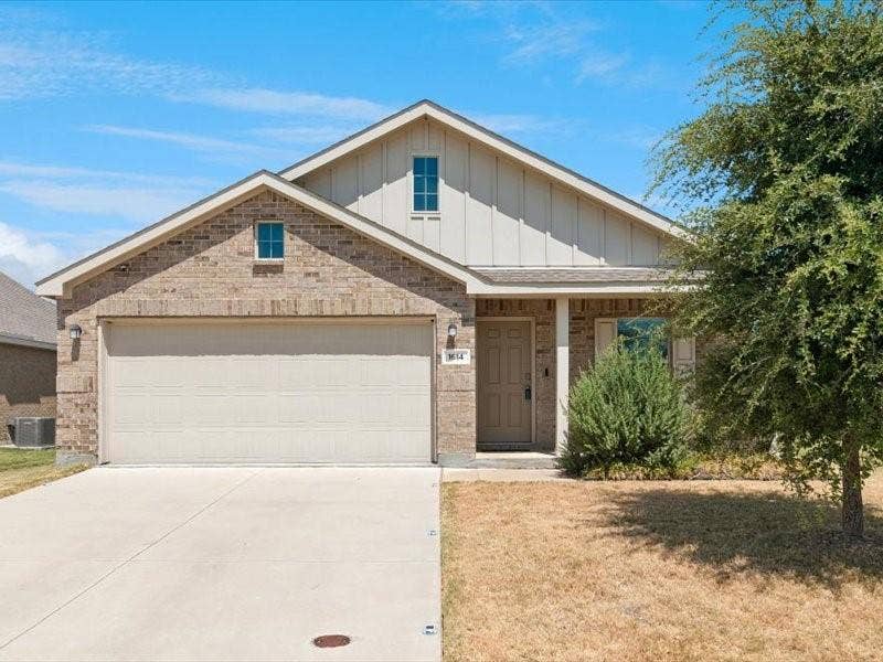 Property photo for 1614 Fields View Drive, Anna, TX
