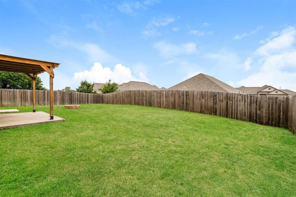 407 Harvard Drive, Glenn Heights, TX 75154 407 Harvard Drive, Glenn Heights, TX 75154