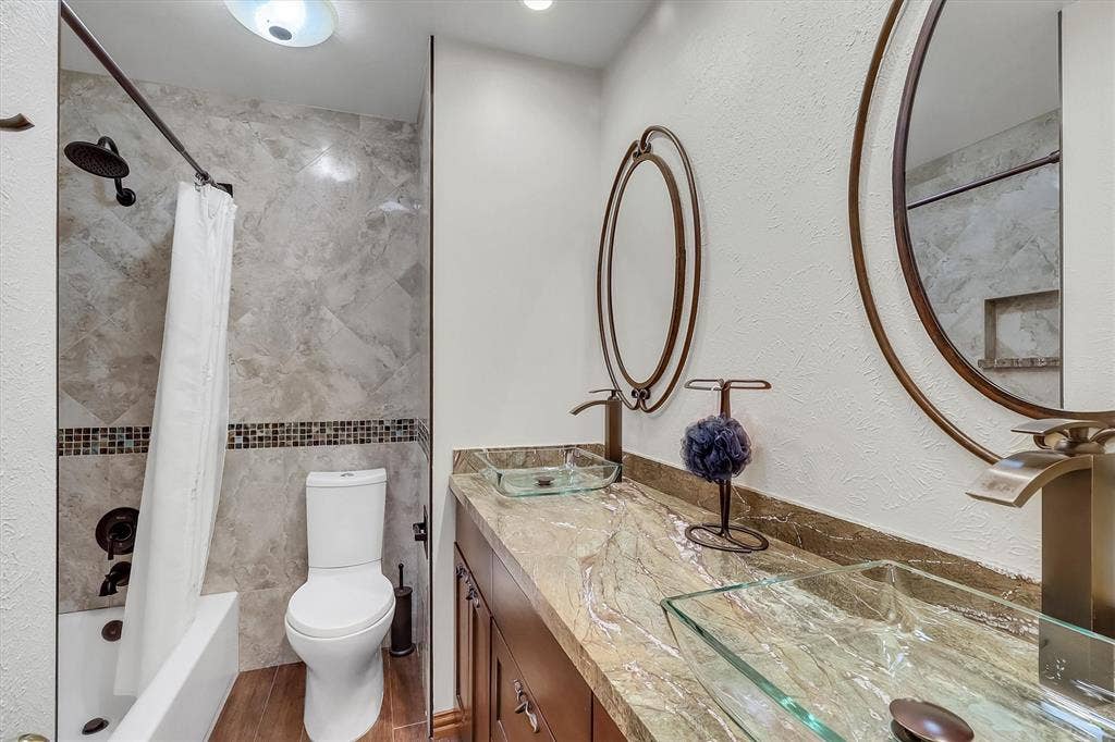 15735 Covewood Circle, Dallas, TX 75248 15735 Covewood Circle, Dallas, TX 75248