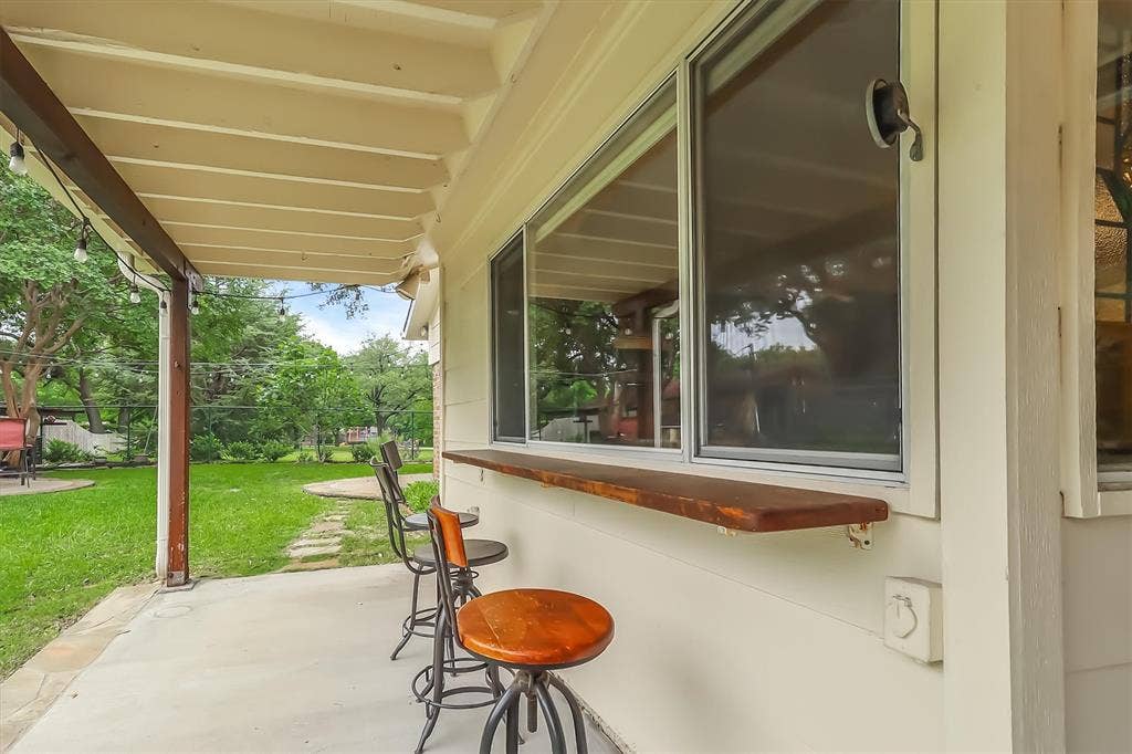 15735 Covewood Circle, Dallas, TX 75248 15735 Covewood Circle, Dallas, TX 75248
