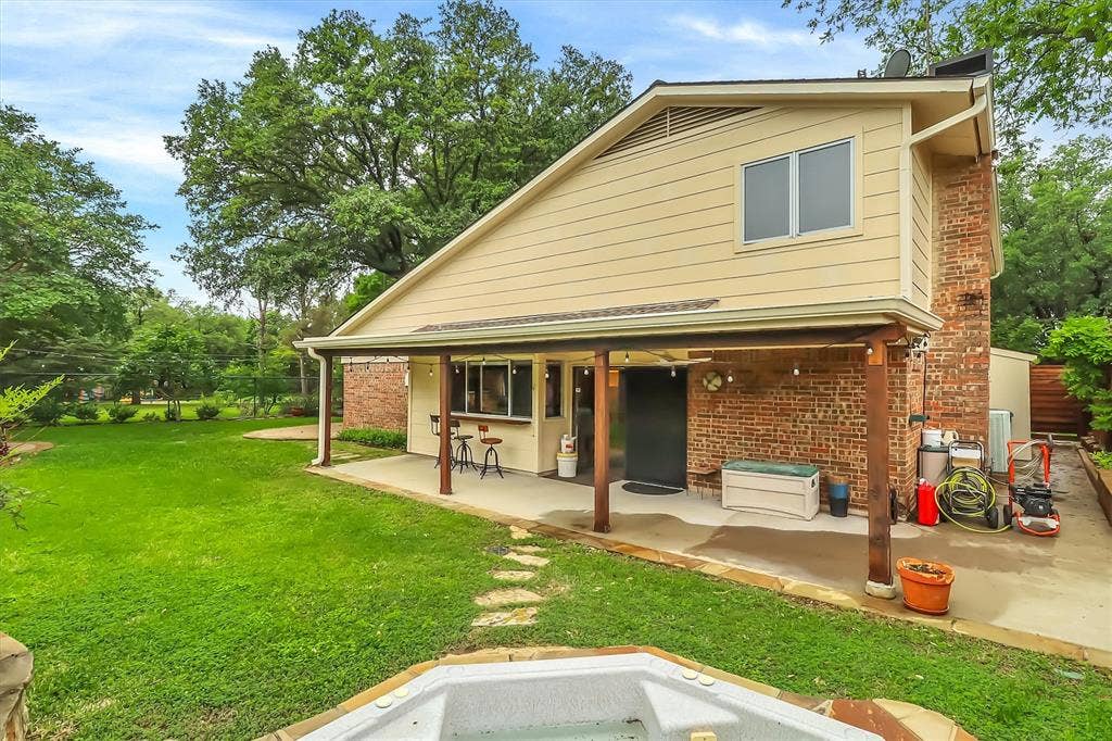 15735 Covewood Circle, Dallas, TX 75248 15735 Covewood Circle, Dallas, TX 75248
