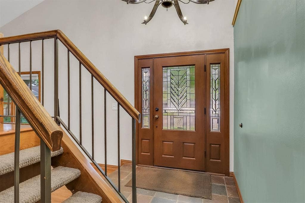 15735 Covewood Circle, Dallas, TX 75248 15735 Covewood Circle, Dallas, TX 75248