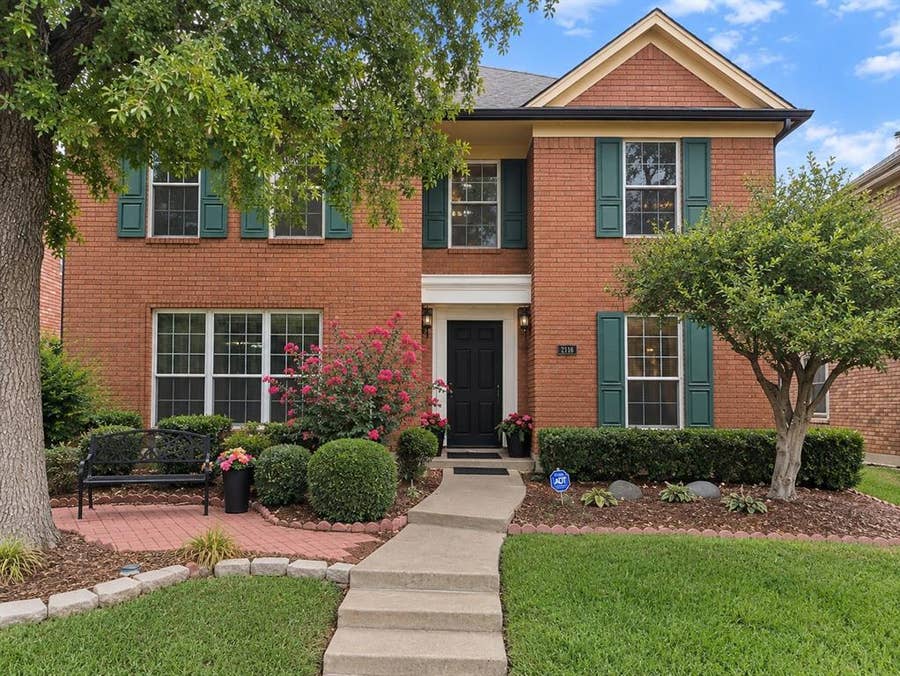 Property photo for 2116 Cannes Drive, Carrollton, TX