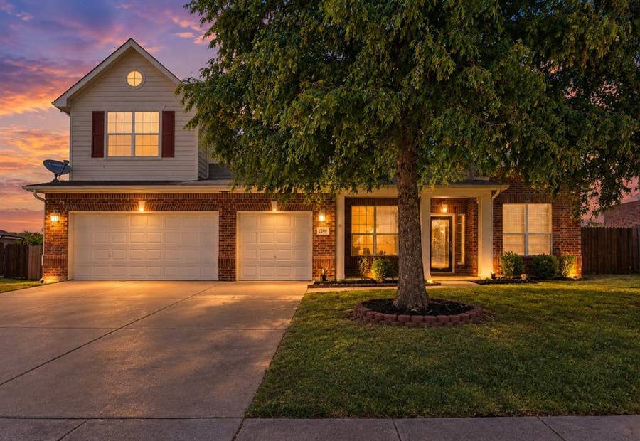 Property photo for 2109 Songbird Drive, Forney, TX