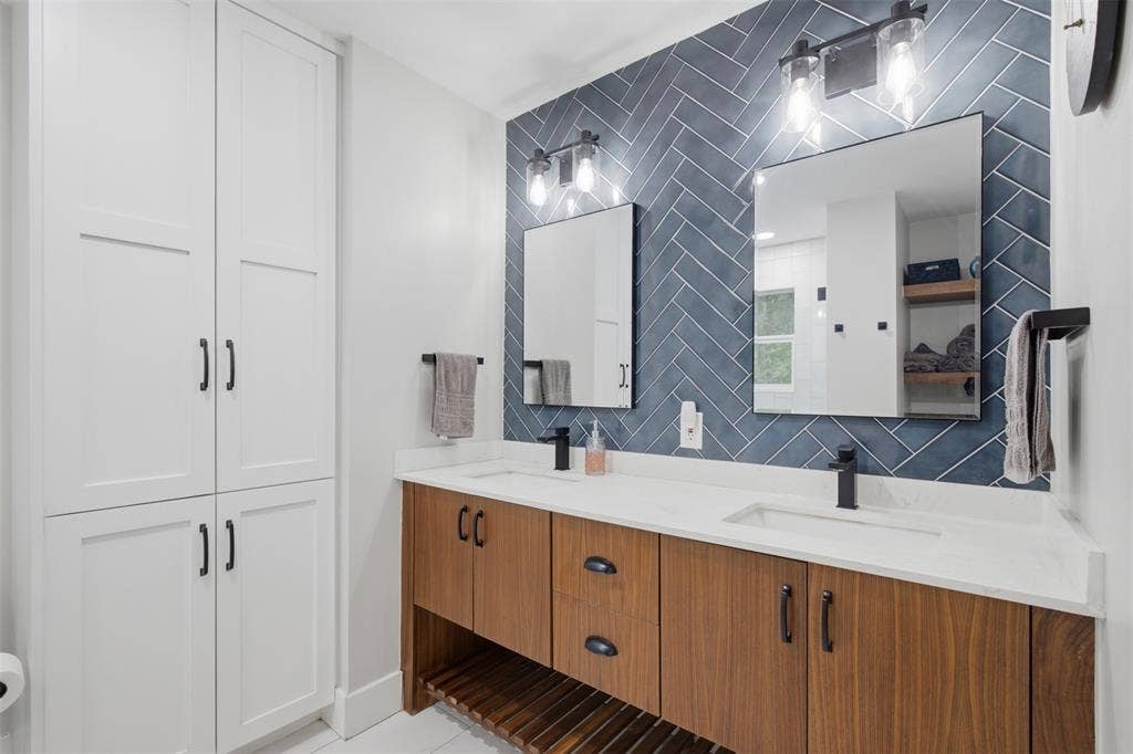 13231 Veronica Road, Farmers Branch, TX 75234 13231 Veronica Road, Farmers Branch, TX 75234