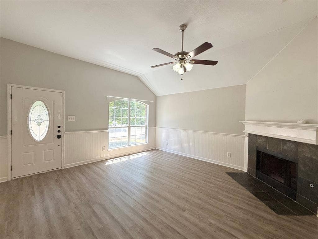 9120 Newport Lane, McKinney, TX 75071 9120 Newport Lane, McKinney, TX 75071