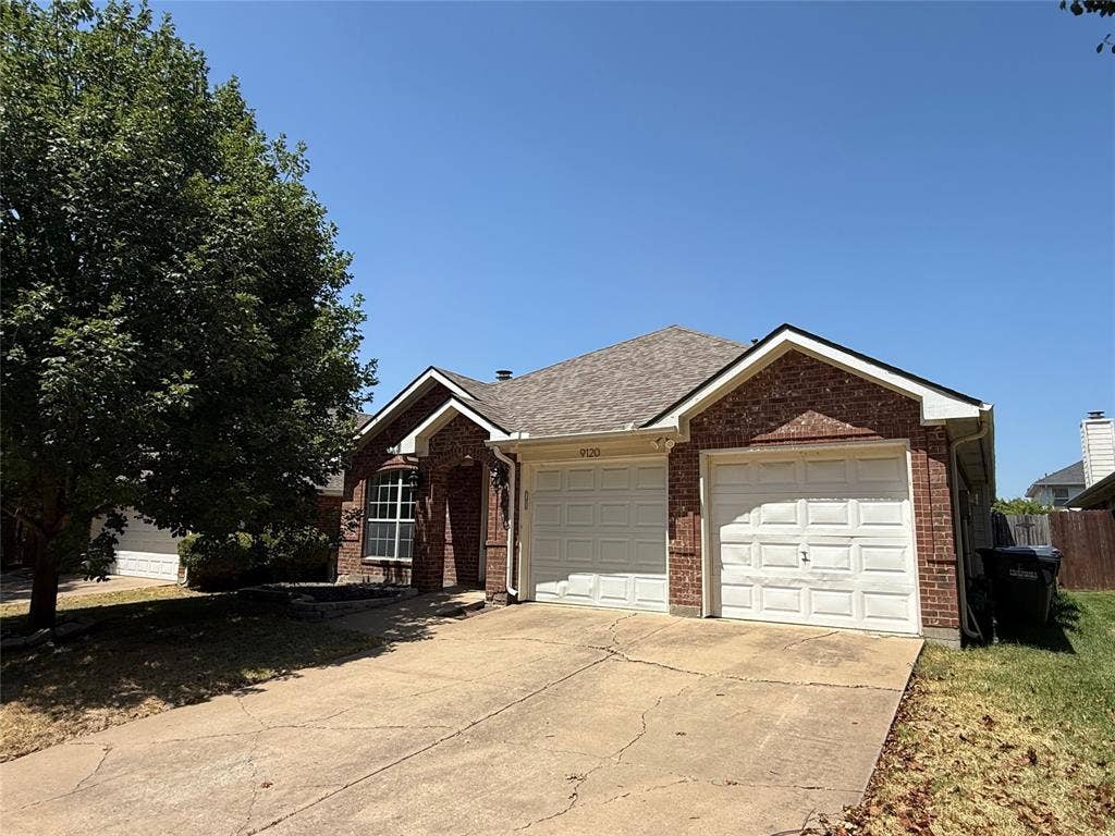 9120 Newport Lane, McKinney, TX 75071 9120 Newport Lane, McKinney, TX 75071
