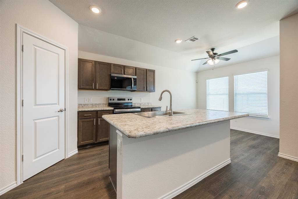3002 Shetland Street, Forney, TX 75126
