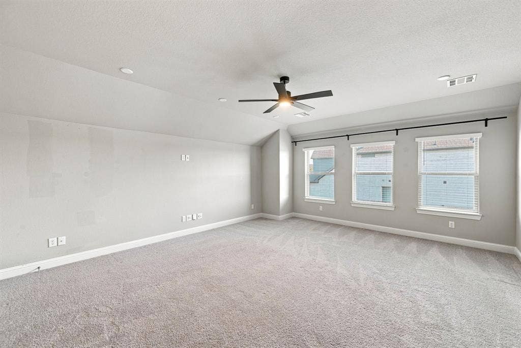 Upstairs bonus room