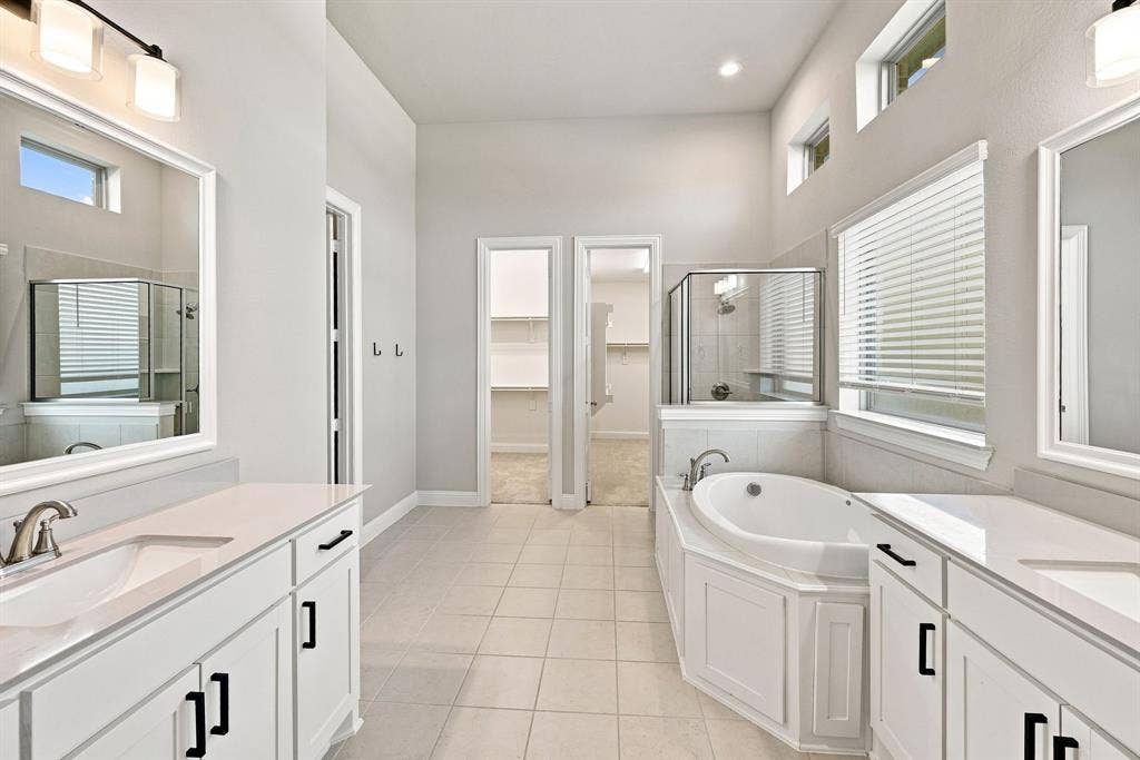 4409 Dandelion Lane, Midlothian, TX 76065