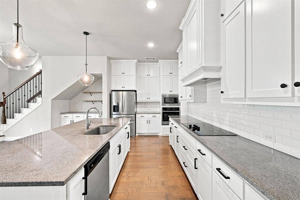 4409 Dandelion Lane, Midlothian, TX 76065