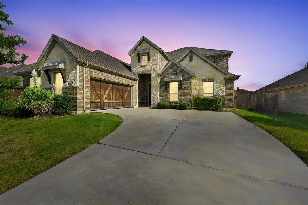 4409 Dandelion Lane, Midlothian, TX 76065