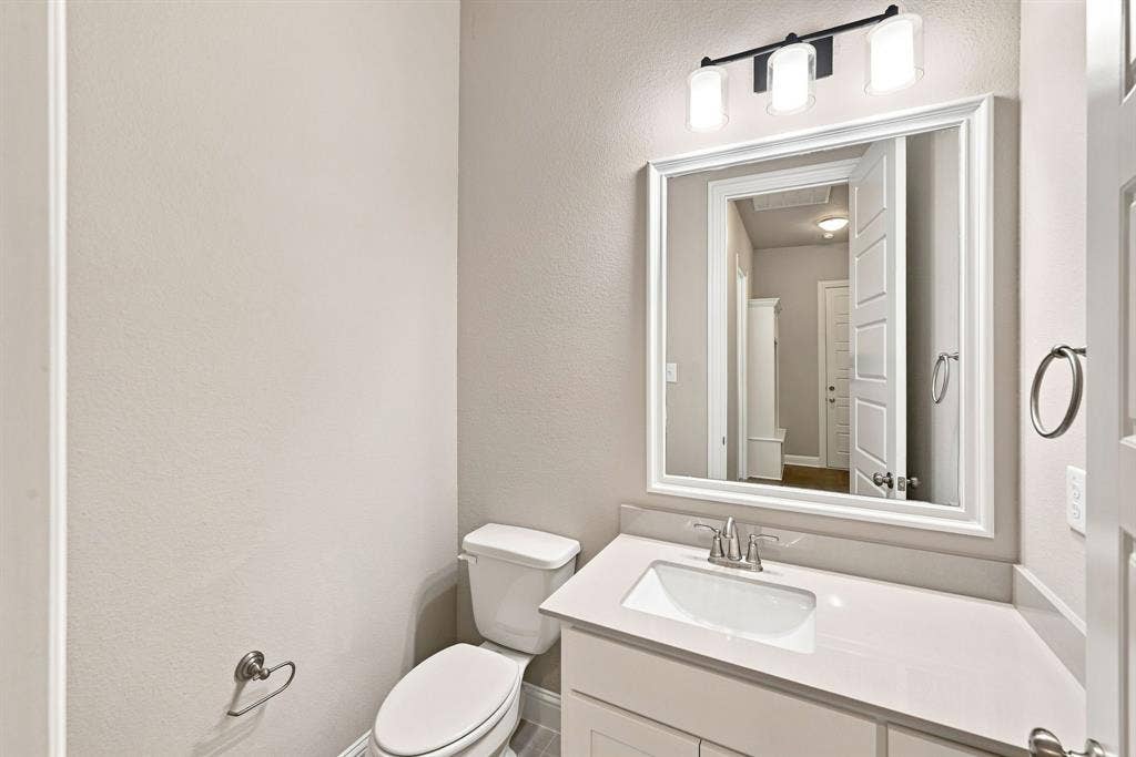 Downstairs half bath