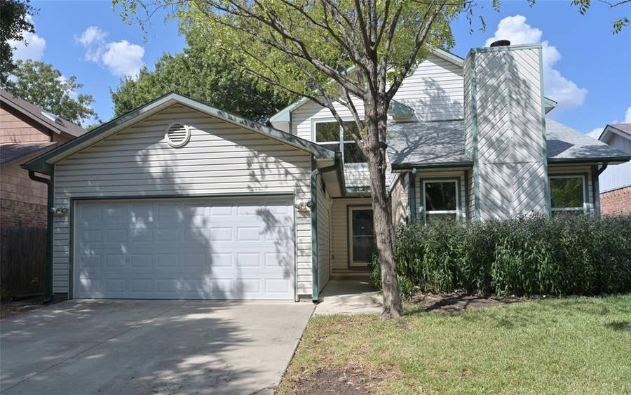 Property photo for 4649 Misty Ridge Drive, Fort Worth, TX