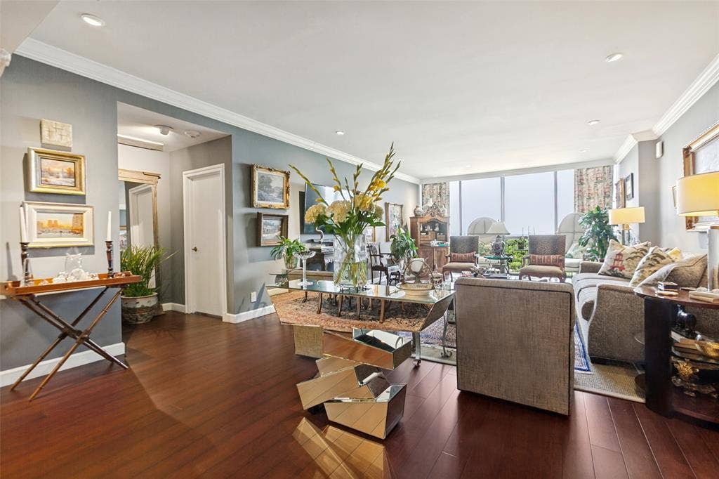 6335 W Northwest Highway, #1313, Dallas, TX 75225 6335 W Northwest Highway, #1313, Dallas, TX 75225