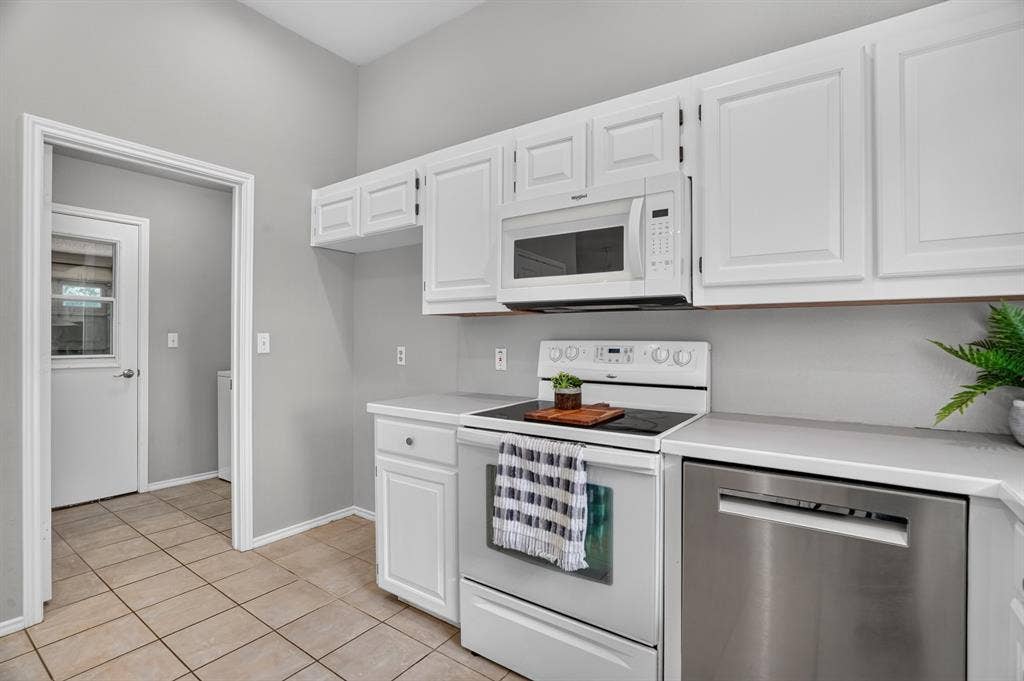 8730 Bellechase Road, Granbury, TX 76049 8730 Bellechase Road, Granbury, TX 76049