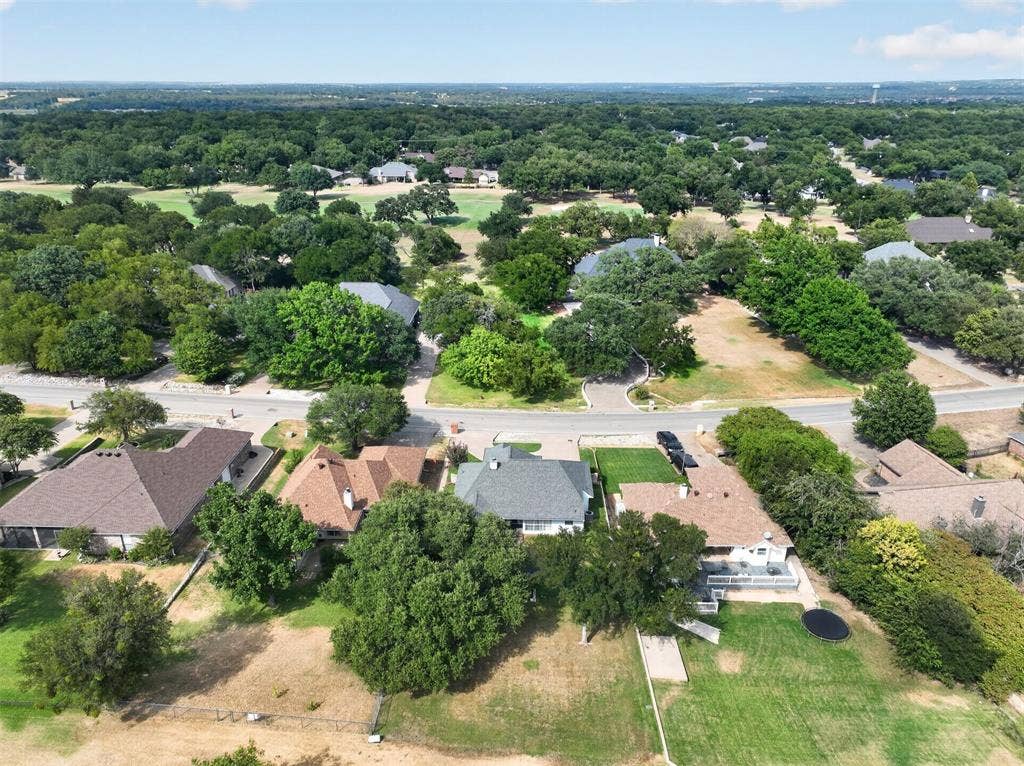 8730 Bellechase Road, Granbury, TX 76049 8730 Bellechase Road, Granbury, TX 76049