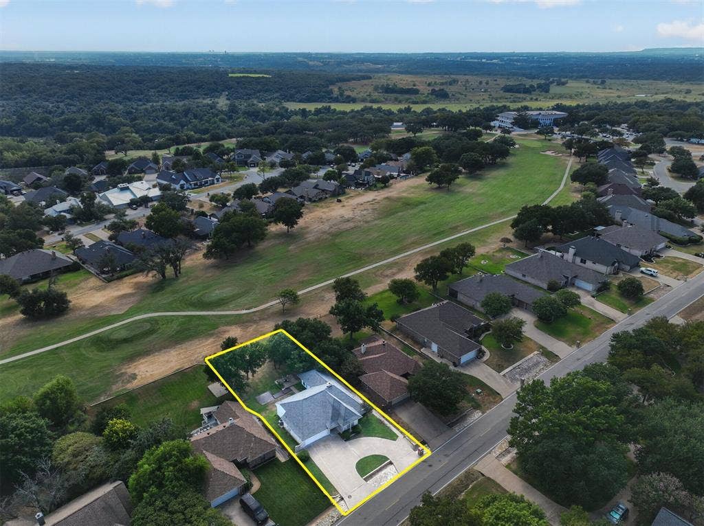 8730 Bellechase Road, Granbury, TX 76049 8730 Bellechase Road, Granbury, TX 76049