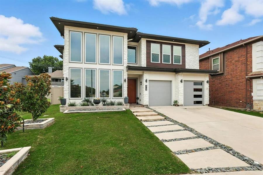 Property photo for 4704 Almeria Court, Irving, TX