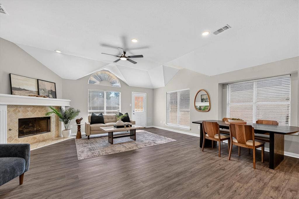 6908 Amethyst Lane, Plano, TX 75023 6908 Amethyst Lane, Plano, TX 75023