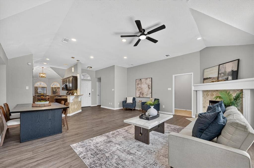 6908 Amethyst Lane, Plano, TX 75023 6908 Amethyst Lane, Plano, TX 75023