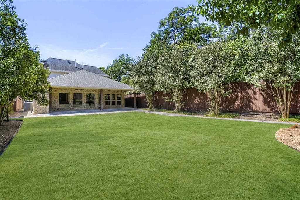 6335 Vanderbilt Avenue, Dallas, TX 75214 6335 Vanderbilt Avenue, Dallas, TX 75214