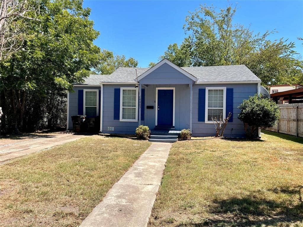 4003 4th Street, Greenville, TX 75401 4003 4th Street, Greenville, TX 75401