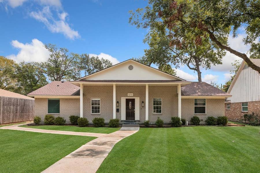 Property photo for 5216 Ashbrook Road, Dallas, TX