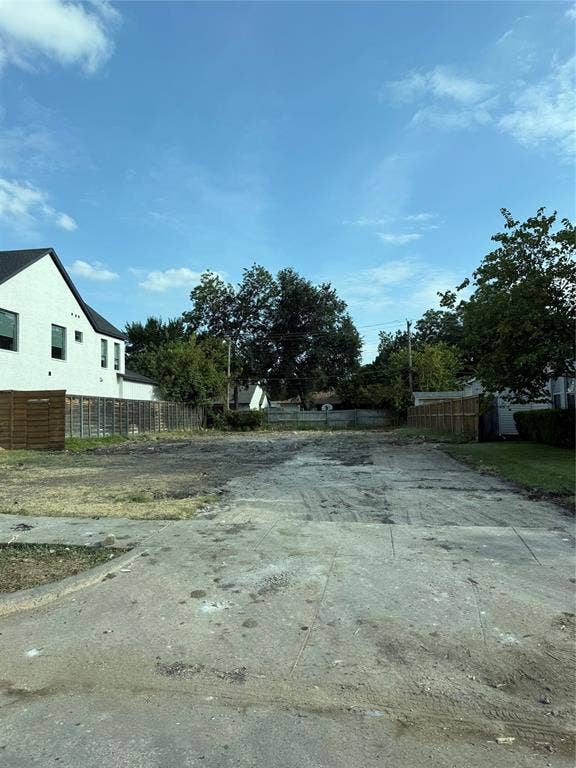 3708 Durango Drive, Dallas, TX 75220 3708 Durango Drive, Dallas, TX 75220