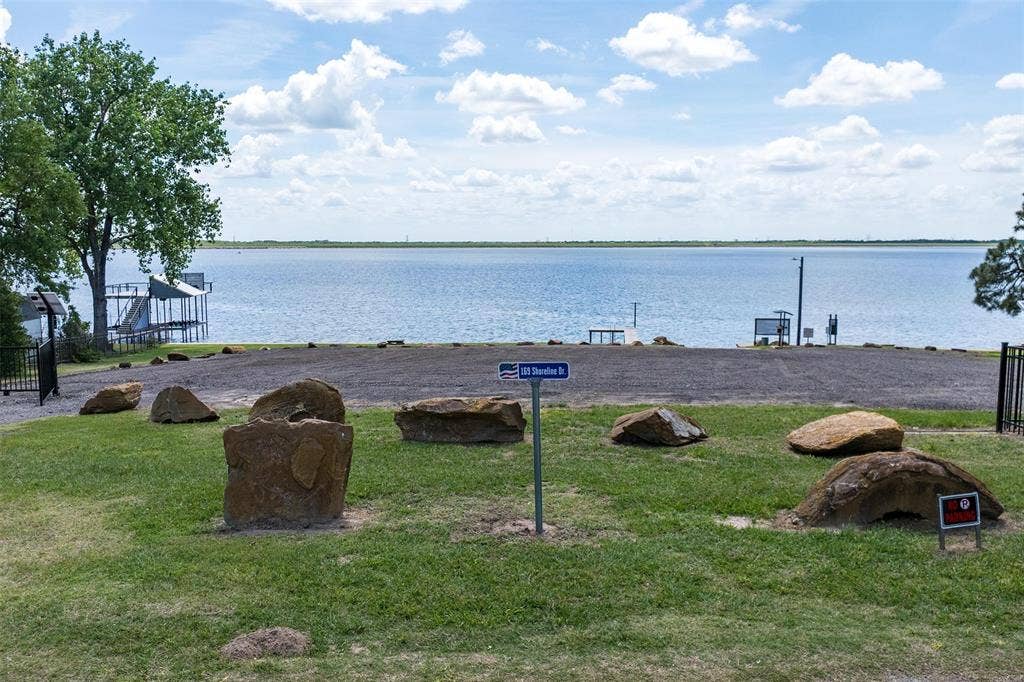 63 Sunset Boulevard, Star Harbor, TX 75148 63 Sunset Boulevard, Star Harbor, TX 75148