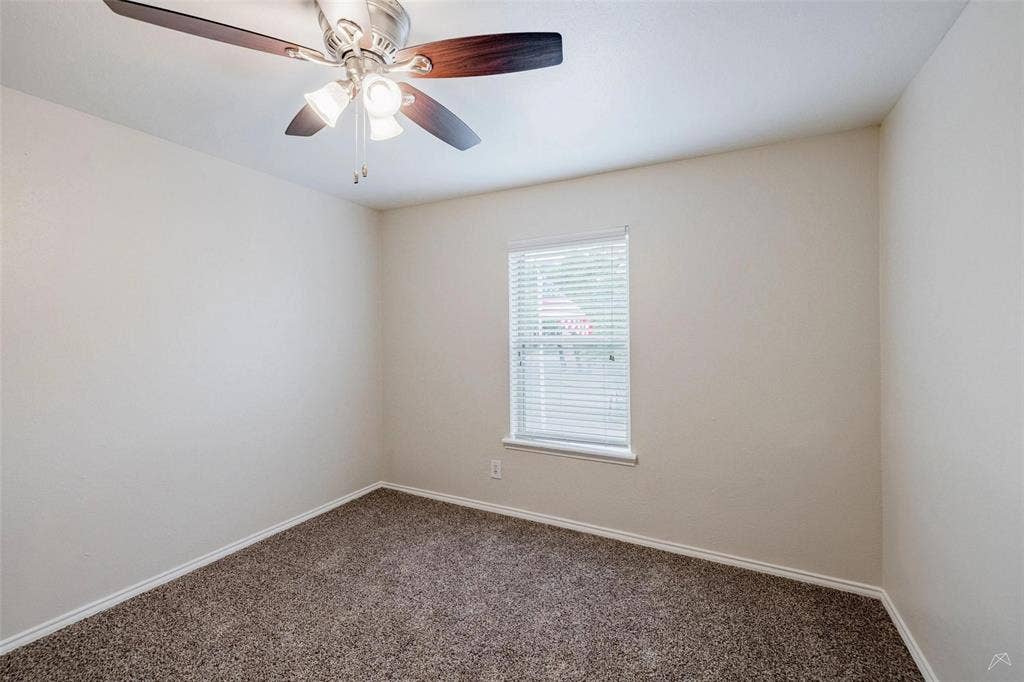 2809 W William Cannon Drive, #E203, Austin, TX 78745 Up To 8 Weeks Free! Newly renovated units available!