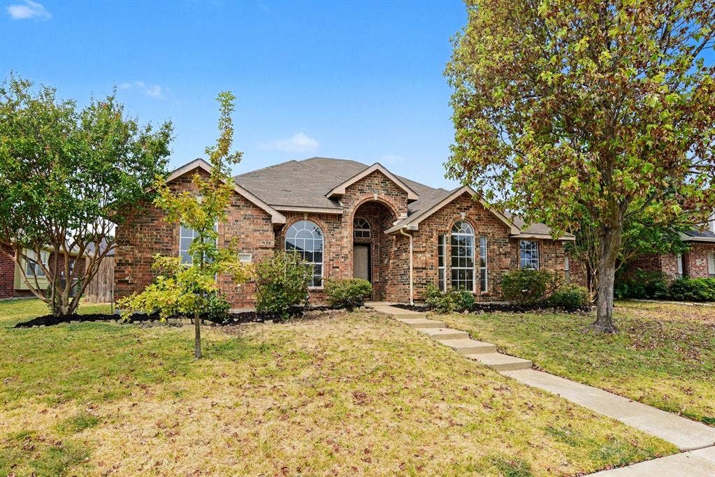 2851 Hampshire Lane, Rockwall, TX 75032 2851 Hampshire Lane, Rockwall, TX 75032