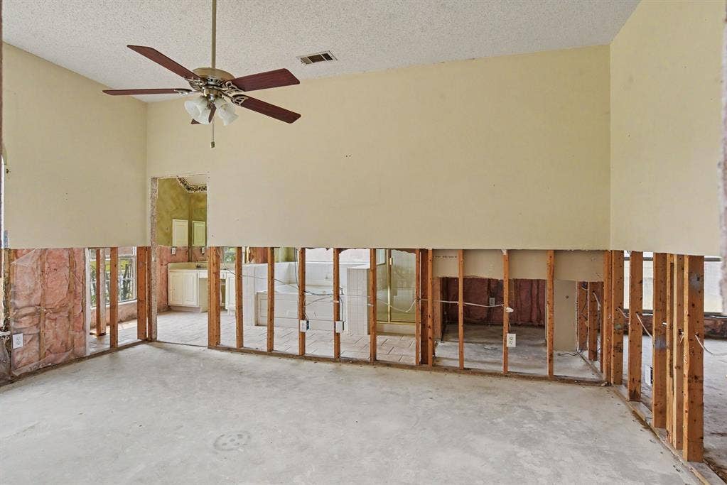 2851 Hampshire Lane, Rockwall, TX 75032 2851 Hampshire Lane, Rockwall, TX 75032