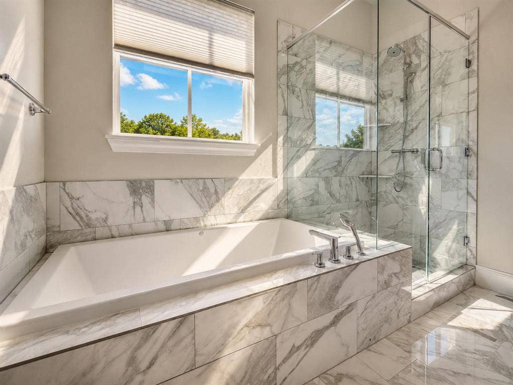 2114 Wenge Lane, Dallas, TX 75219 2114 Wenge Lane, Dallas, TX 75219