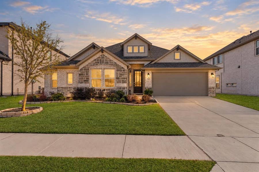 Property photo for 16500 Sunnyland Drive, Celina, TX