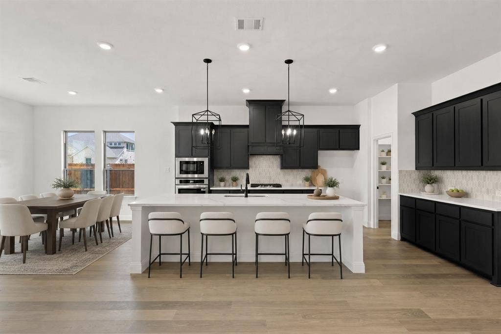 504 Auburn Avenue, Midlothian, TX 76065 5020PT