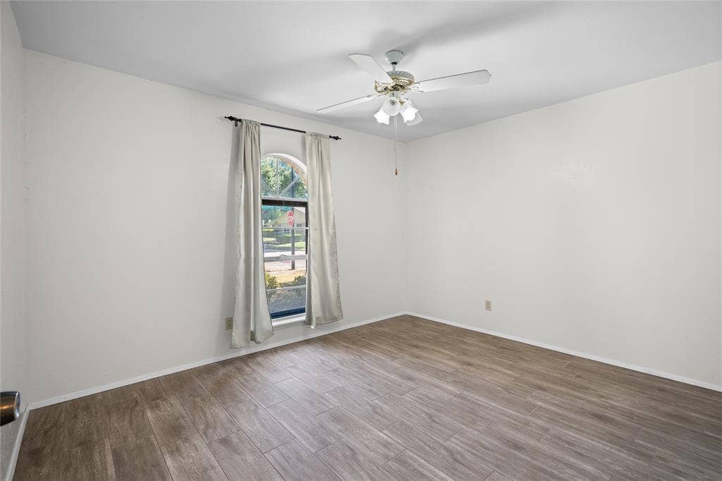 2801 Clover Valley Drive, Garland, TX 75043 2801 Clover Valley Drive, Garland, TX 75043