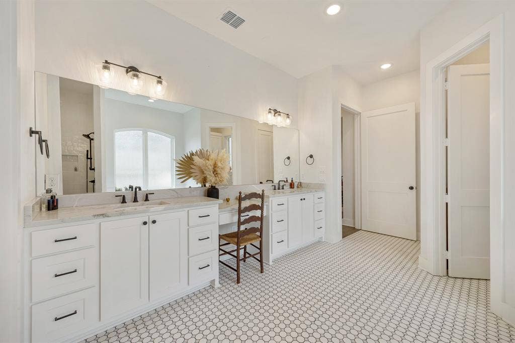 9261 Caddo Ridge Cove, Tyler, TX 75703 9261 Caddo Ridge Cove, Tyler, TX 75703