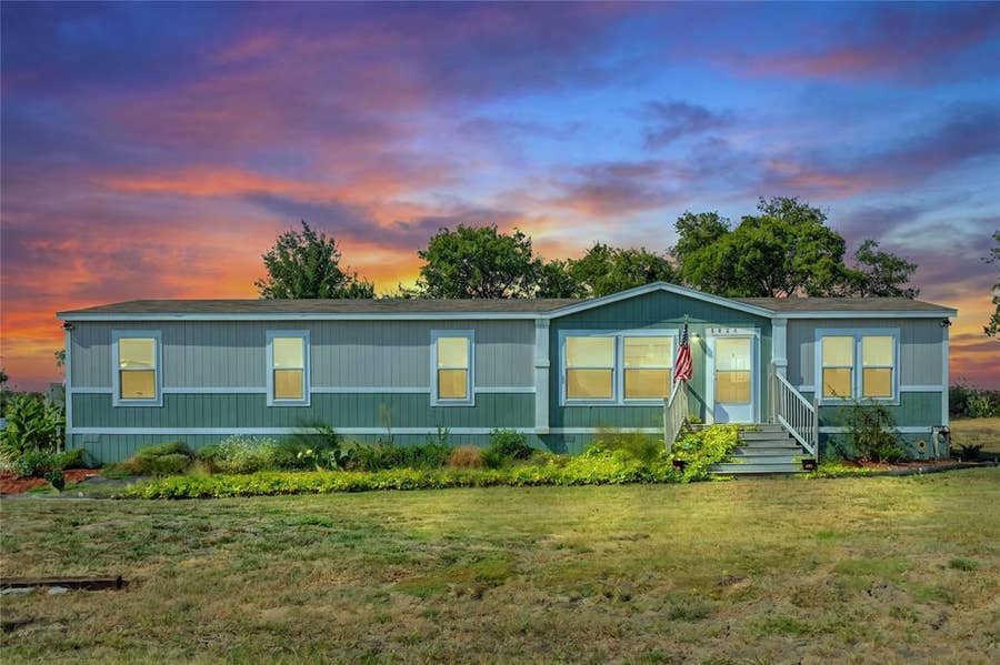 Property photo for 5024 Dove Street, Greenville, TX