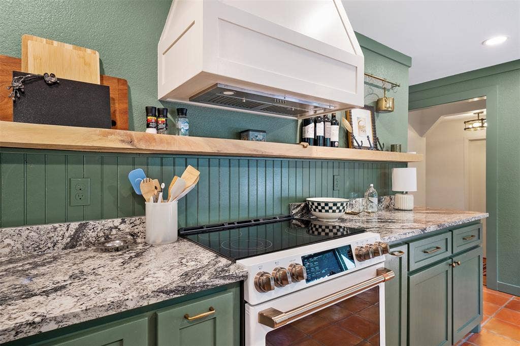 20616 E Grove Club Lake Road, Whitehouse, TX 75791 20616 E Grove Club Lake Road, Whitehouse, TX 75791