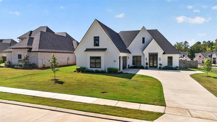 Property photo for 397 Newburn Lane, Shreveport, LA