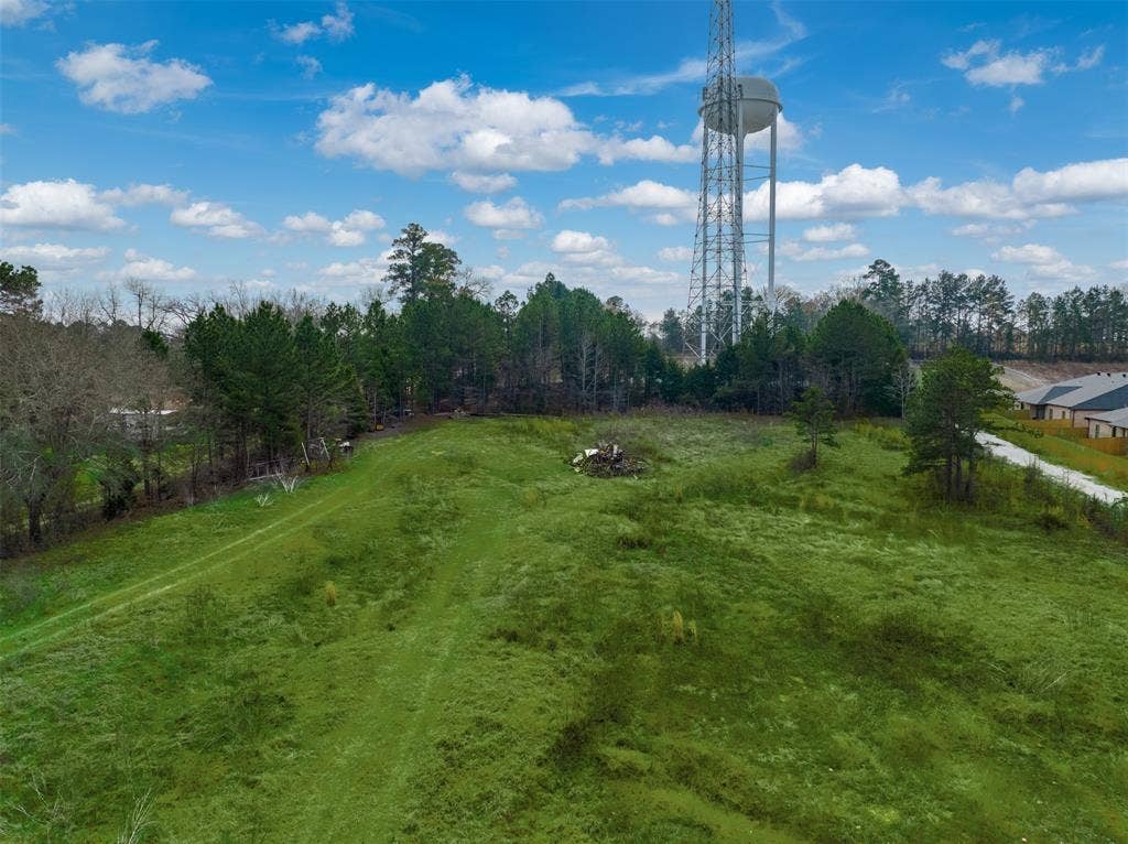 10203 County Road 135, Flint, TX 75762 10203 County Road 135, Flint, TX 75762