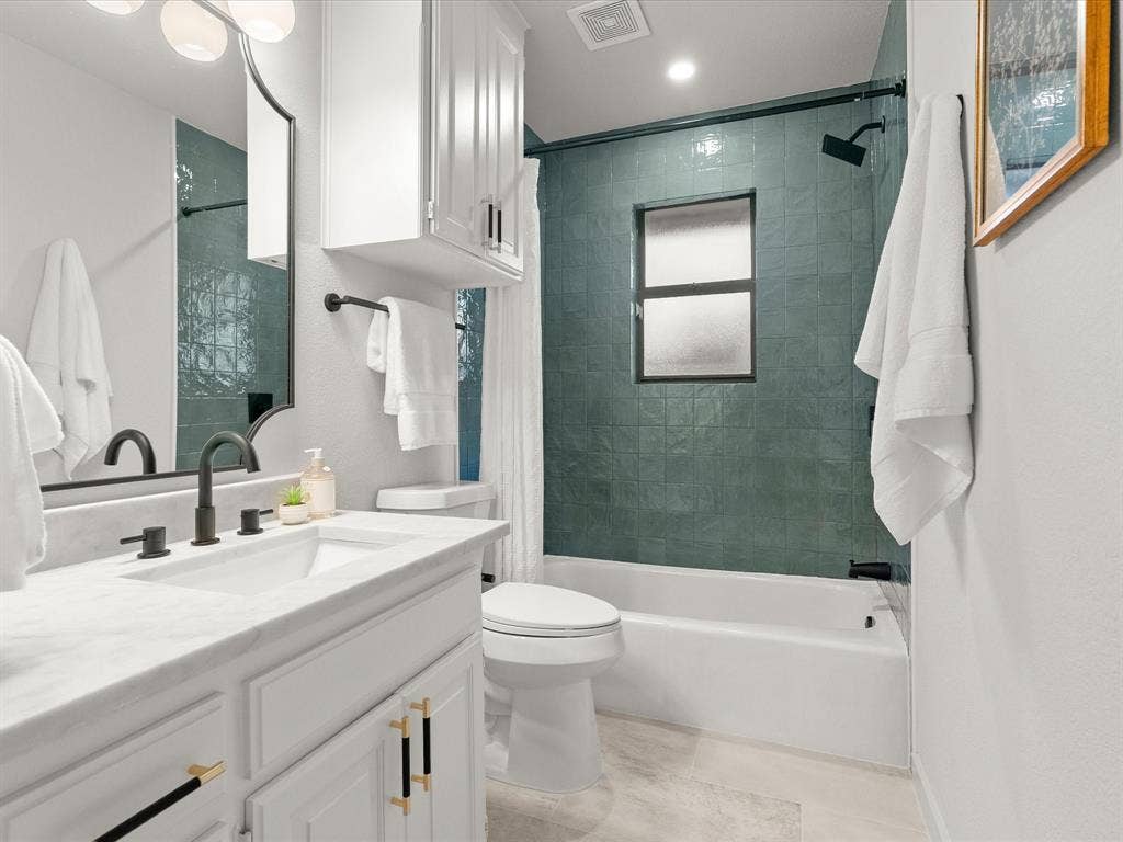 3509 Brentwood Drive, Colleyville, TX 76034 3509 Brentwood Drive, Colleyville, TX 76034