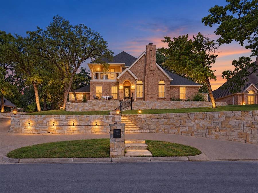 Property photo for 3509 Brentwood Drive, Colleyville, TX