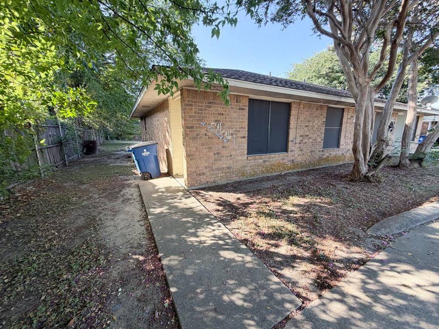 Property photo for 1211 Old Bardwell Road, #A, Ennis, TX