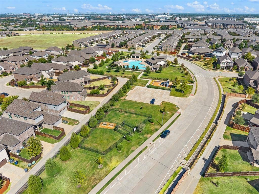 8226 Vitex Avenue, Dallas, TX 75252 8226 Vitex Avenue, Dallas, TX 75252