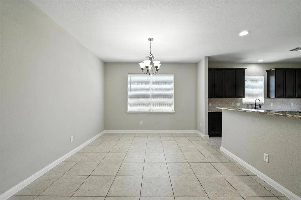 Room for a dining table